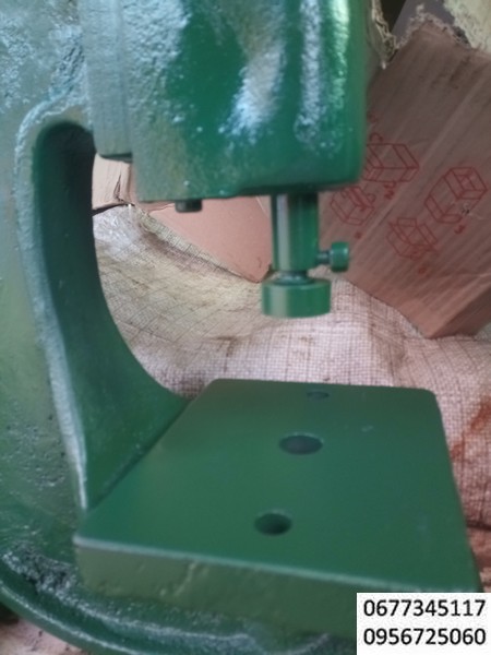 пресс ручной настольный рычажный усилие 1750 кг регулируемый по высоте подъема